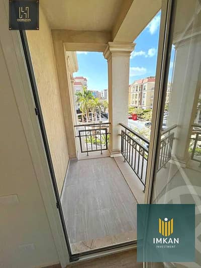 شقة lake view \ ultra luxe في ريجينتس التجمع الخامس جنب قطامية ديونز و ال auc للبيع