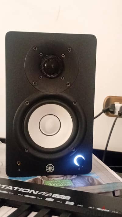 yamaha hs4 كسر زيرو ب الضمان