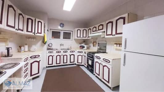 Furnished 183 sqm apartment for rent in Al Rehab, Block 60, near main roads.