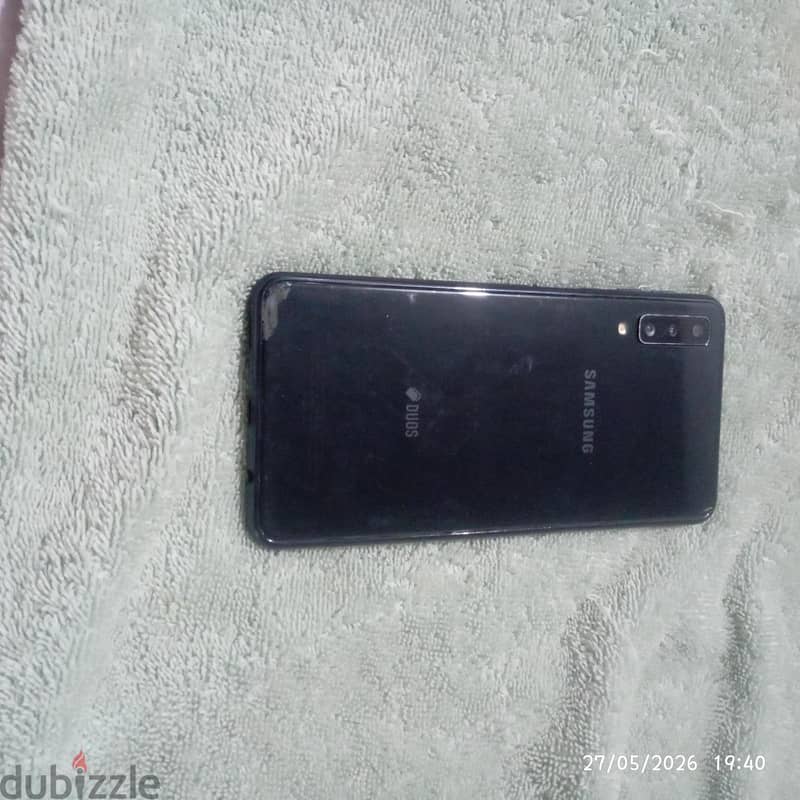 Samsung A7 4