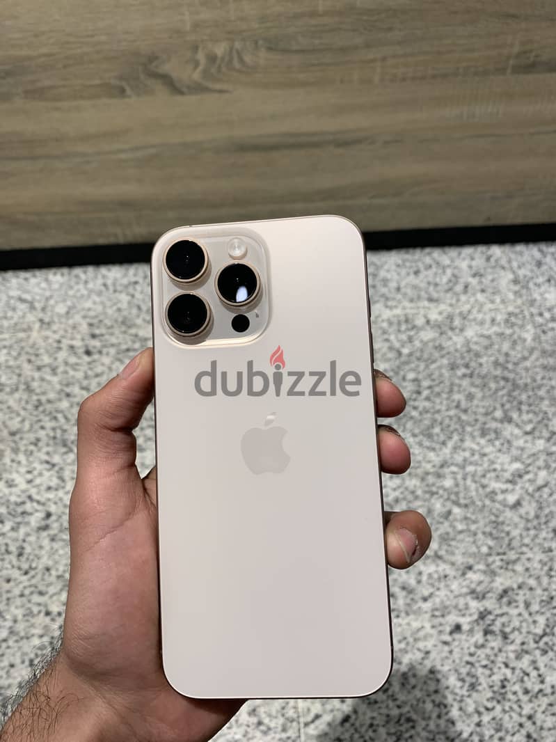 Apple - iPhone 16 Pro Max 2