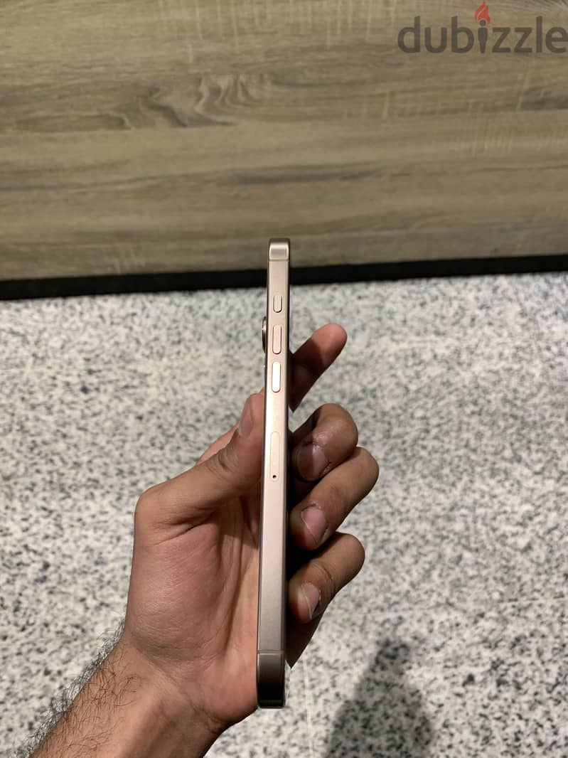 Apple - iPhone 16 Pro Max 4