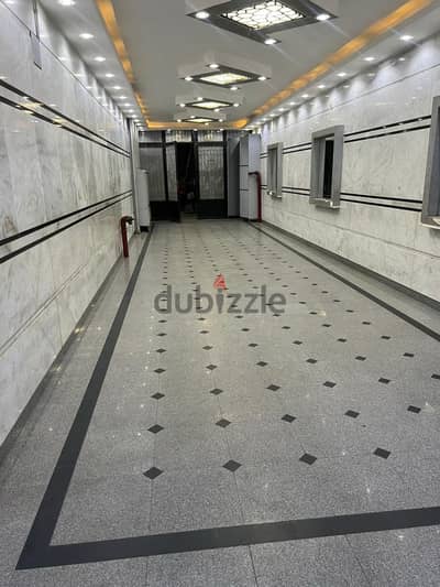 Full floor 620 meters