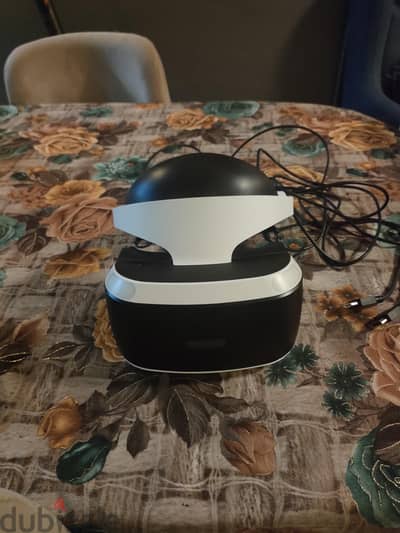 VR Sony PlayStation 4 slim               (فرصة)