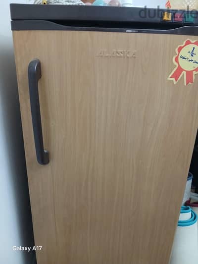 ديب فريزر الاسكا يعمل جيدا