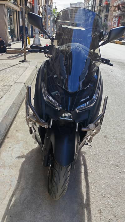 للبيع سكوتر هاوجي  NMax200