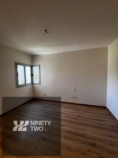 Apartment for Rent in Cairo Festival City (CFC) 205sqm – 3 Bedrooms + Maid's Room- Semi Furnished