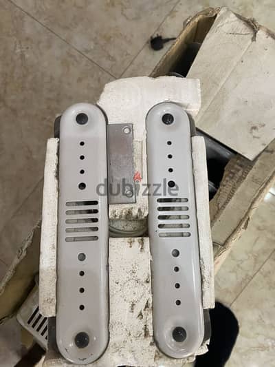 دفاية زيت كهربائية (Oil-Filled Radiator)،