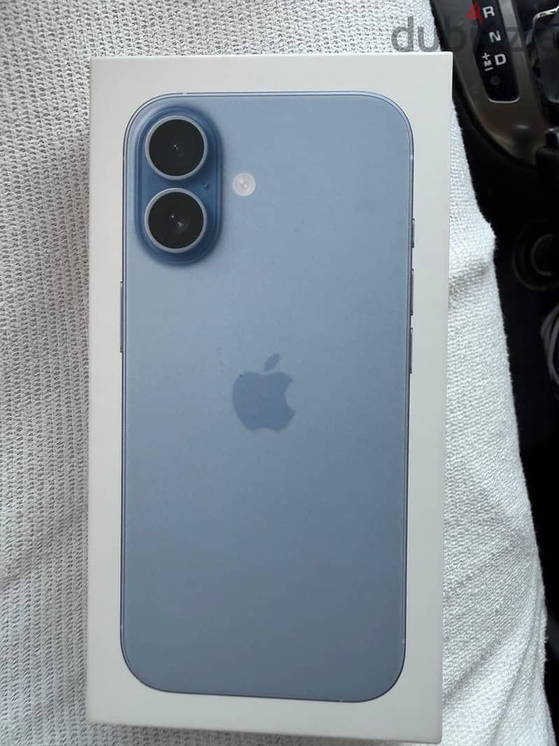 Apple - iPhone 17 6