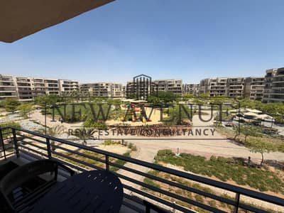 For Sale Super Ultra Finishing Apartment with ACs Ready to Move Prime Location with Greenery View in Palm Hills New Cairo