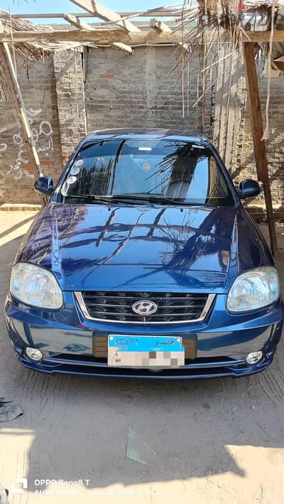 Hyundai Verna 2012