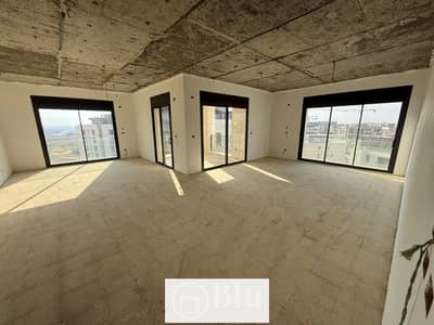 بنتهاوس فاخر للبيع في قطامية كريكس – ستارلايت للتطوير العقاري (مطور قطامية هايتس وقطامية ديونز)، التجمع الخامس، القاهرة الجديدة.