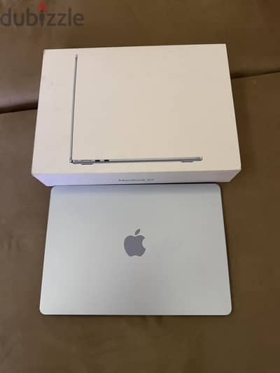 Apple Macbook Air M4 13 inch