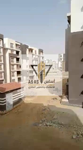 شقة للبيع في كمباوند جنة القاهره الجديده التجمع بجوار دار مصر الاندلس والجامعة الأمريكية وميفيدا والتسعين الجنوبى