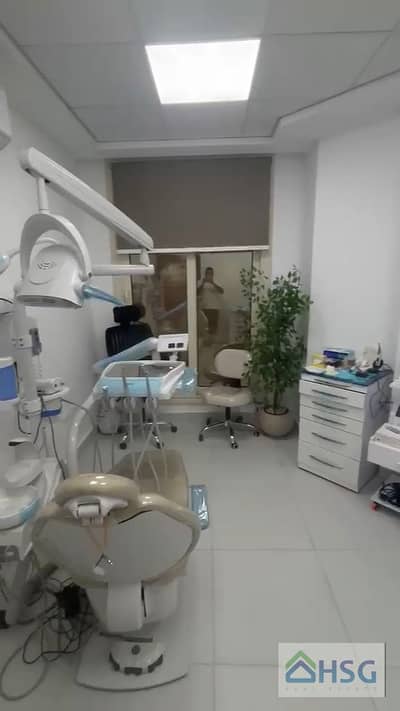 عياده مجهزه للايجار بمول حيوي - قلب الشيخ زايد  -