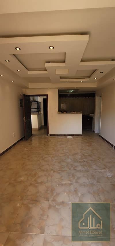  For rent in my city Law - B7 | A unique opportunity for upscale living Are you looking for an apartment that combines a prime location with tranquility and comfort? Now you have the opportunity to live in B7, one of the best