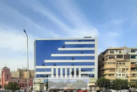 مكتب ادارى يصلح لجميع الأنشطة التجارية و الادارية. ميدان تريمنف مصر الجديدة