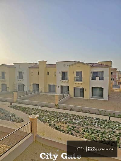 Corner Town House for sale Ready to move with landscape view in City Gate New Cairo