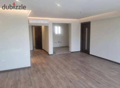 Resale opportunity finished apartment 177m² + 62m² garden in Village West modern finish + ACs with installment