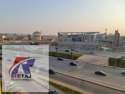 شقة للبيع على شارع التسعين الشمالي مباشرة – التجمع الخامس | 220 م²