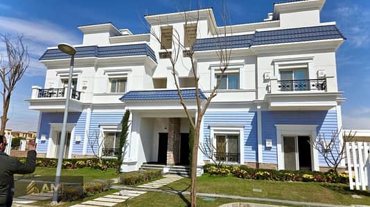 Town House Corner Fully Finished For Sale Early Delivery In Compound Mountain View Grand Valleys , New Cairo