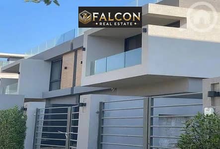 Make the most of your investment now with Lavista City! A 3-story villa with immediate occupancy, VIP location, distinctive and modern design, availab