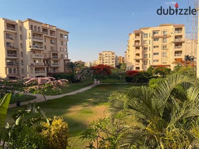 شقه للبيع في مدينتي نموذج 400 فيو وايد جاردن بسعر تجاااري لقطه مساحه 211 متر