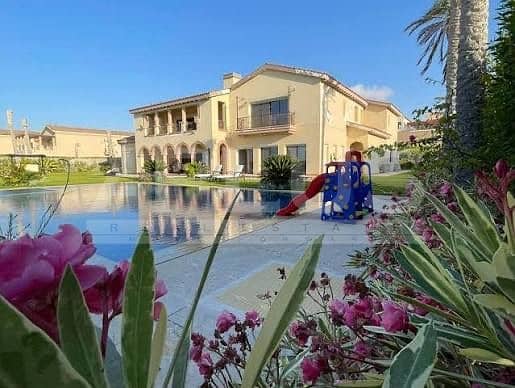 Villa for sale sea view with Private pool Marassi