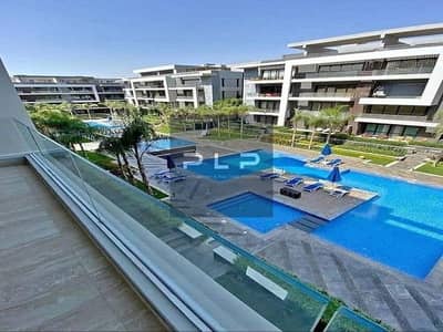 Resale apartment  Ready to move, ultra-super-lux finishing, at the lowest price on the market, prime location with an open