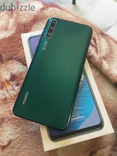 هواوي Y8p