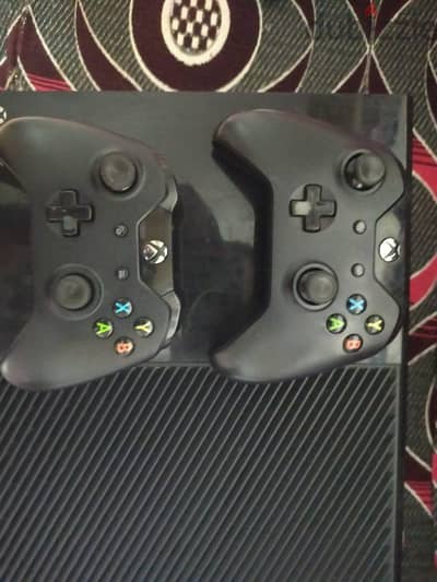 جهاز xbox one ب 2 دراع وارد الخارج
