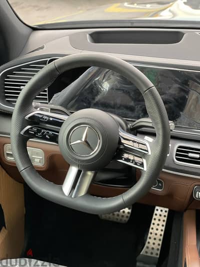 MERCEDES GLS580 2026 ZERO