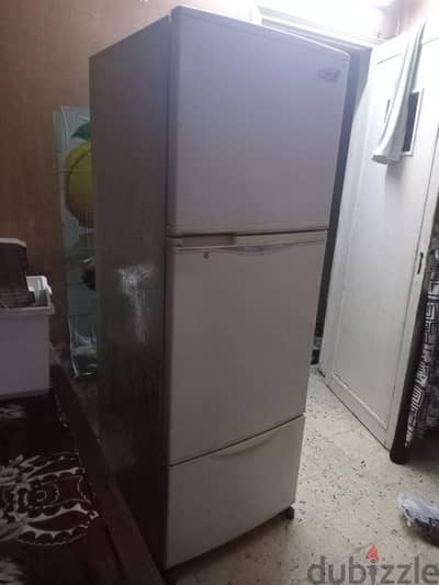 ثلاجة توشيبا 3باب