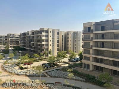 شقة لقطة في بالم هيلز استلام فوري تطل ع لاندسكيب استلام فوري في بالم هيلز القاهرة الجديدة