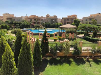 Villa for sale – La Rosa Compound, behind Waterway, directly overlooking a fountain and a large garden