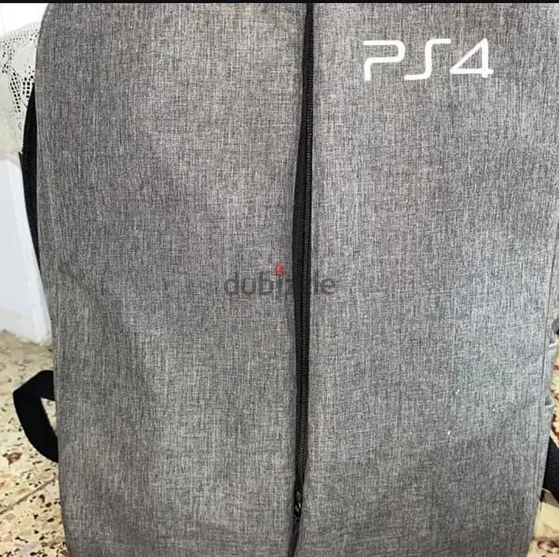 PS4 slim used like new 1
