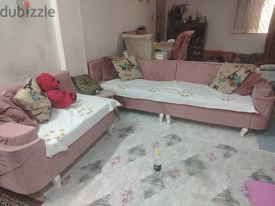 ركنة ٥ متر مستعملة بحالة جيدة السفنج جديد ضغط عالي