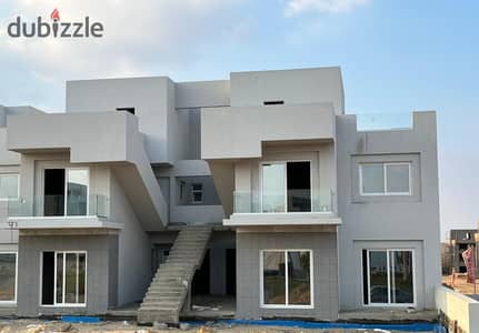 Villa-design apartment for sale in Dunes Sheikh Zayed, opposite Beverly Hills