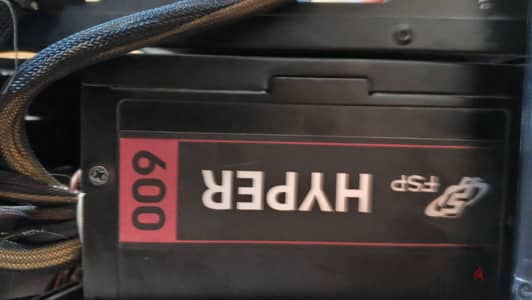 للبيع gaming pc rx 580