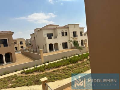 Quattro villa 254m Prime Location Under Market Price Ready to Move in  City Gate New Cairo
