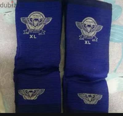 Boxing gloves