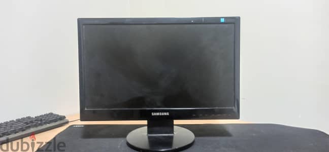 شاشه samsung للبيع
