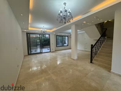 For rent, a town house villa in the Reem Residence compound with kitchen and air conditioning