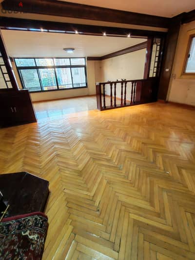Duplex for administrative rent in a distinguished location, Heliopolis
