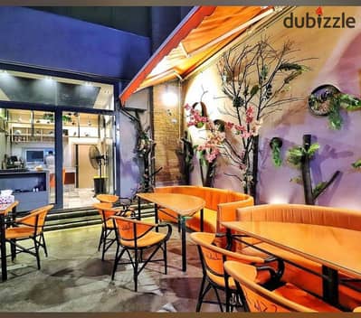 For sale a store in Beverly Hills, Sheikh Zayed, a privileged location