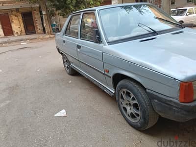 رينو 9 1984