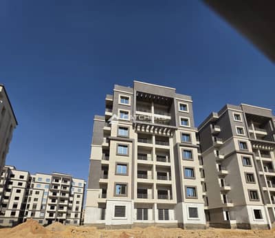 Ready-to-move-in apartment available for viewing at Mayan Compound, located directly at the Al-Shorouk 2 entrance and opposite Madinaty Open Air Mall.