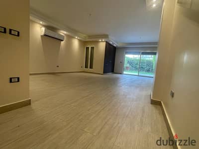 فيلا Twin house بتشطيبات سوبرلوكس و بالمطبخ و التكييفات في  الكومباوند المميز Mountain View Hyde Park