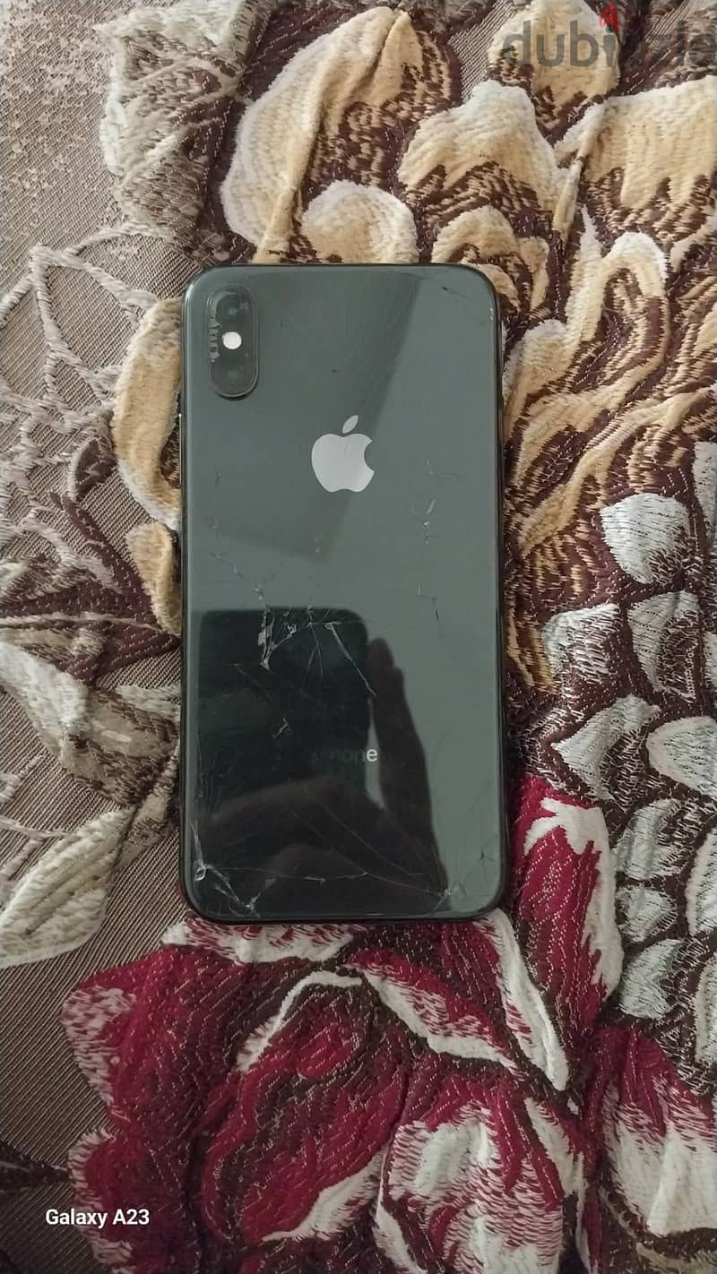 Apple - iPhone XS 1