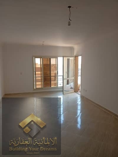 Apartment for sale in Dar Misr Al-Andalus next to the American University and the Southern Ninety and Hyde Park and minutes from the administrative capital